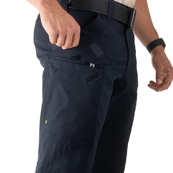 First Tactical V2 pants - Picture 2 of 3